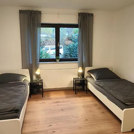 Апартаменты Voll-ausgestatte Mit Balkon Hainburg